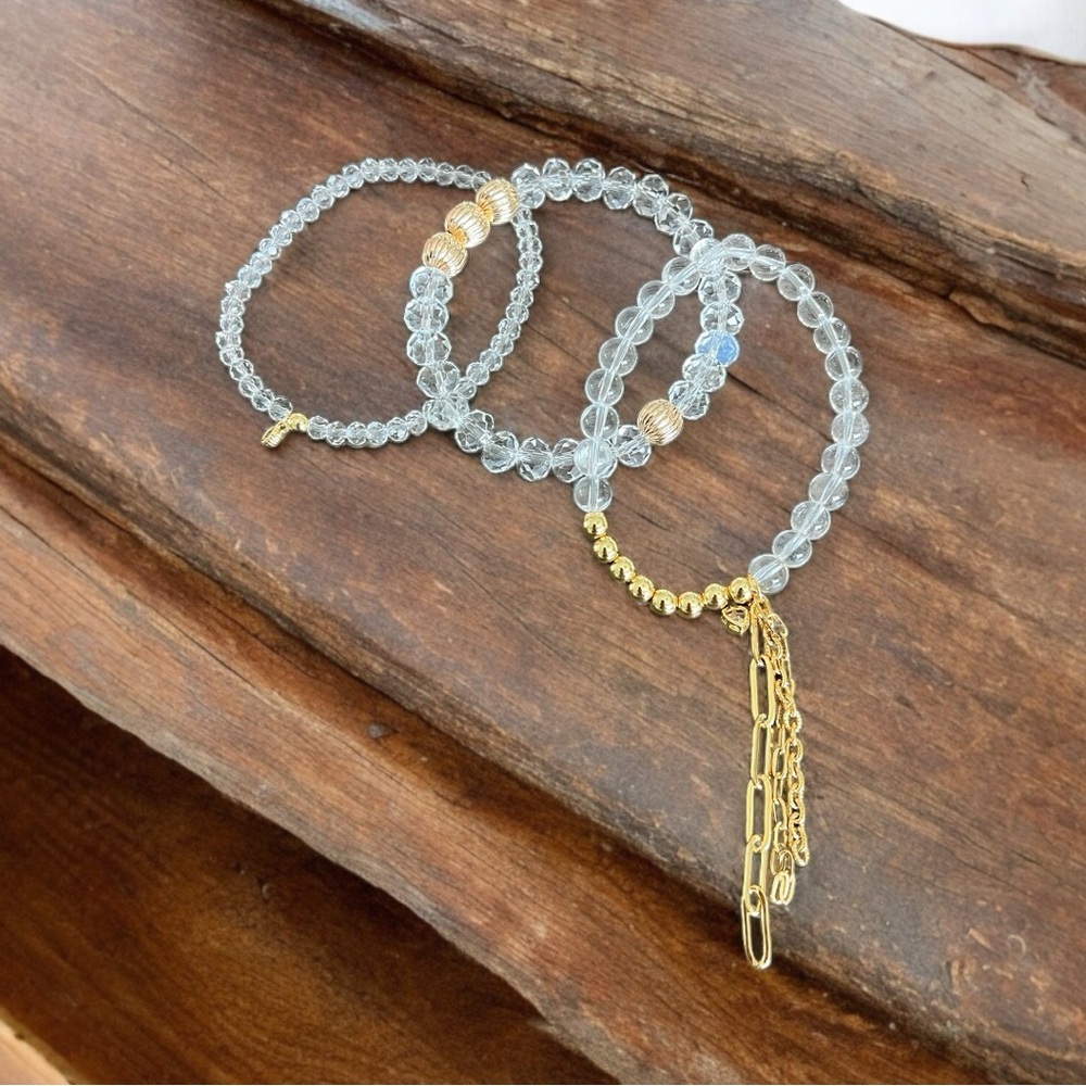 Clear crystal and quartz bracelet stack